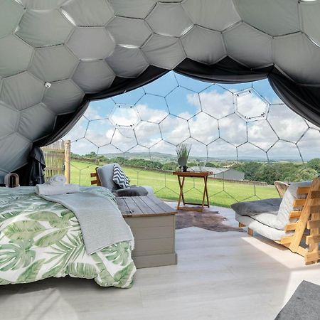 Deerstone Glamping-Pinhaw Beacon Dome Hot Tub 호텔 Earby 외부 사진